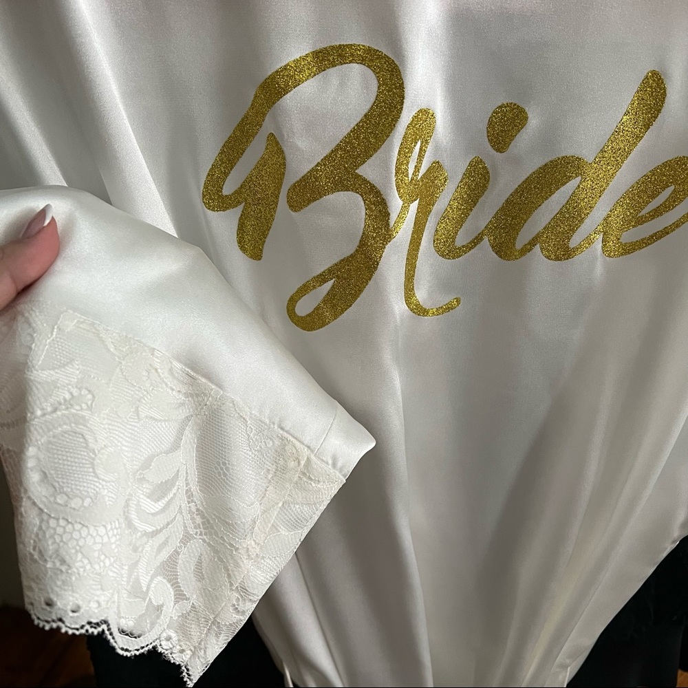 White Bride Robe - Picture 3 of 3
